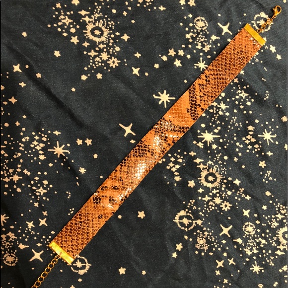NWOT. Snakeskin choker/wrap bracelet - Picture 2 of 8